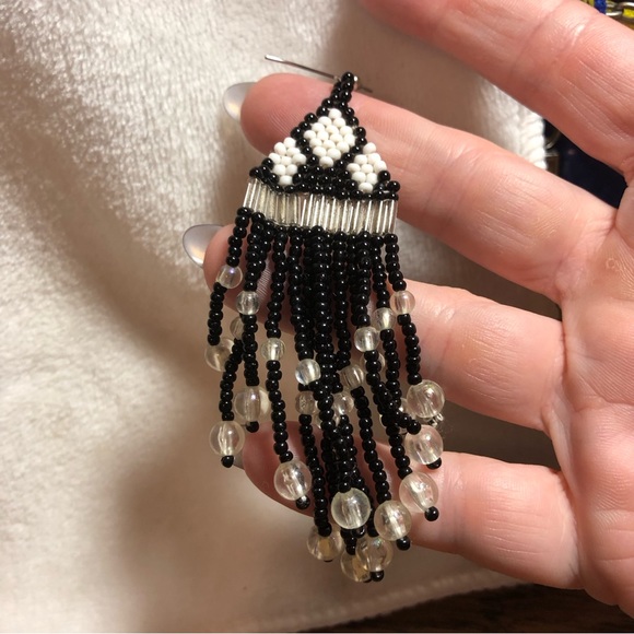 FINAL SALE- LEAVING CLOSET-NO FURTHER DISCOUNTS - Picture 3 of 6